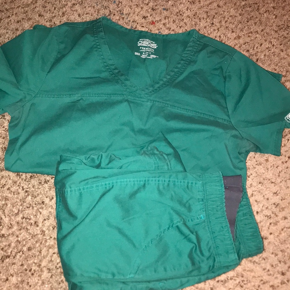 Green scrubs SMALL